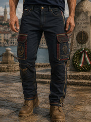 Pantaloni lunghi cargo da uomo con stampa commemorativa retrò